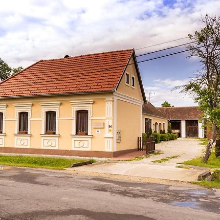 Kápolna Vendégház Kerkaskapolna Exteriér fotografie